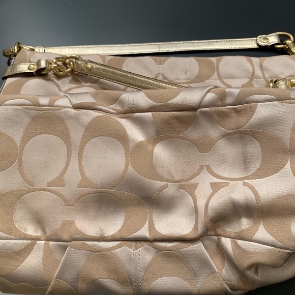 COACH - Purse - Picture 7 of 8